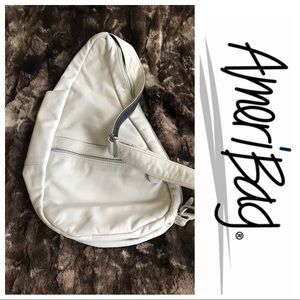 AmeriBag healthy backpack sling Leather white